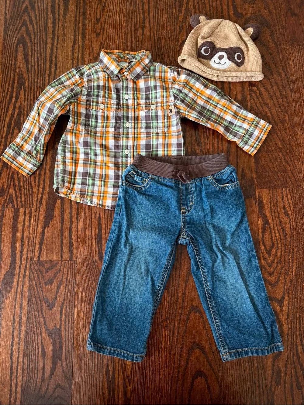 Gymboree Kids Plaid Button-Up Shirt in Orange & Green jeans with Raccoons & hat